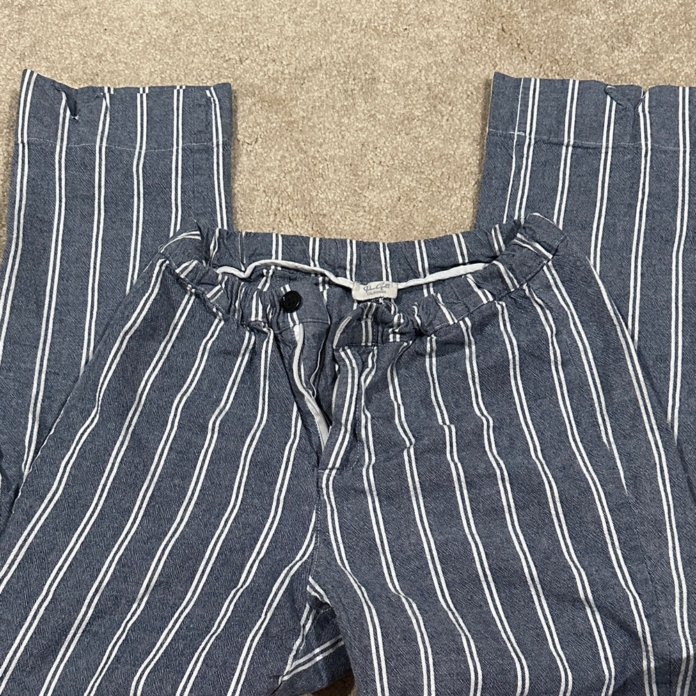 Brandy Melville Navy and White Striped Pants